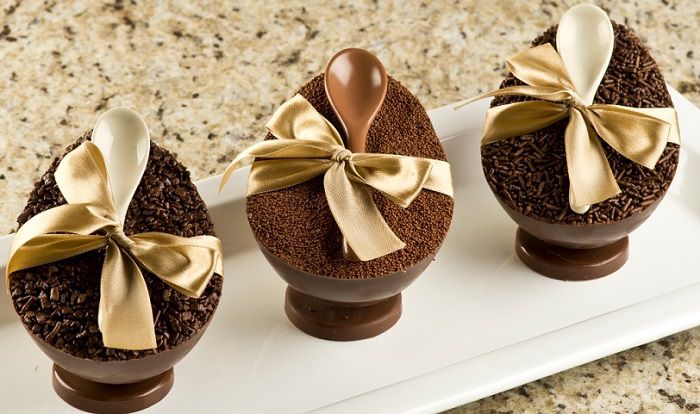 como fazer ovos de colher