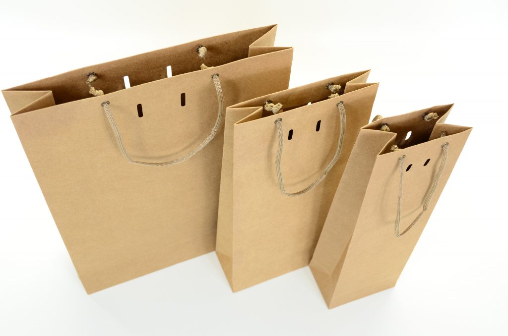 Três sacolas para produtos artesanais para presentear a namorada