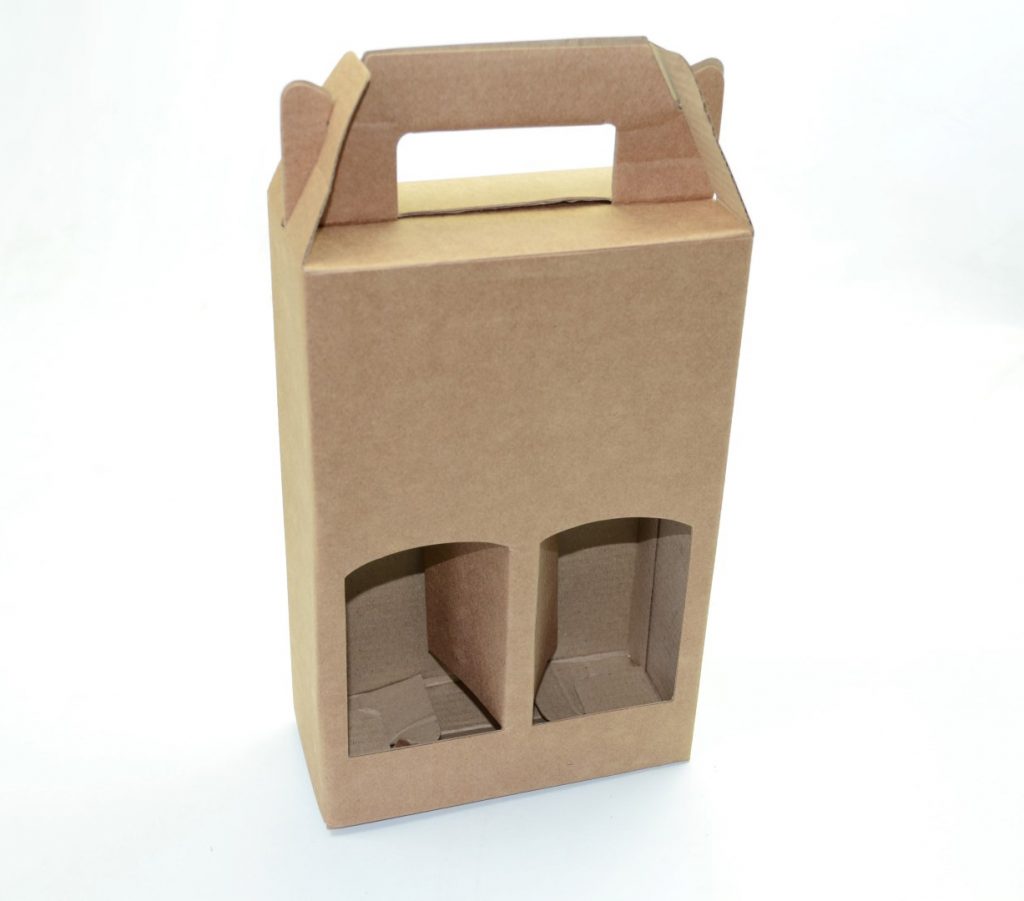 Embalagem em papel kraft em formato de maleta com suporte para duas garrafas de vinho - dicas de embalagens para vinho