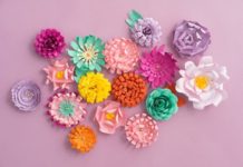 3 ideias de como usar flores de papel na decoração do seu chá de bebê